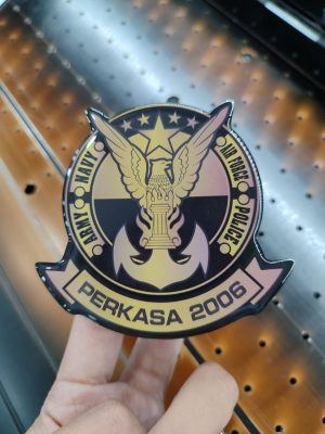 Stiker Timbul Meteran